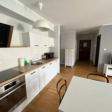 Flatbook - Old Town Stara Winiarnia Lägenhet *